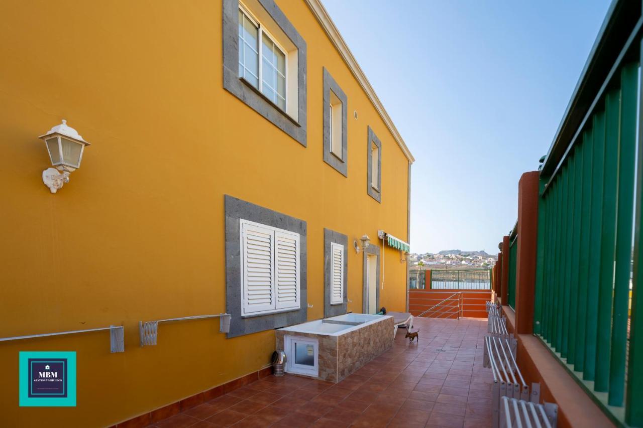 Pino Apartment, Montana La Data San Bartolomé エクステリア 写真